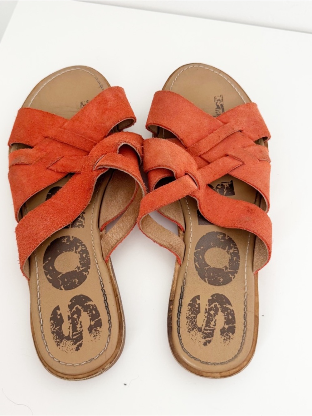 Sorel Women's Orange Suede Woven Slide Sandals - Picture 3 of 6